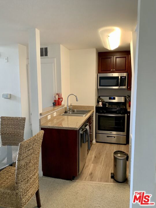 5535 Canoga Avenue 319