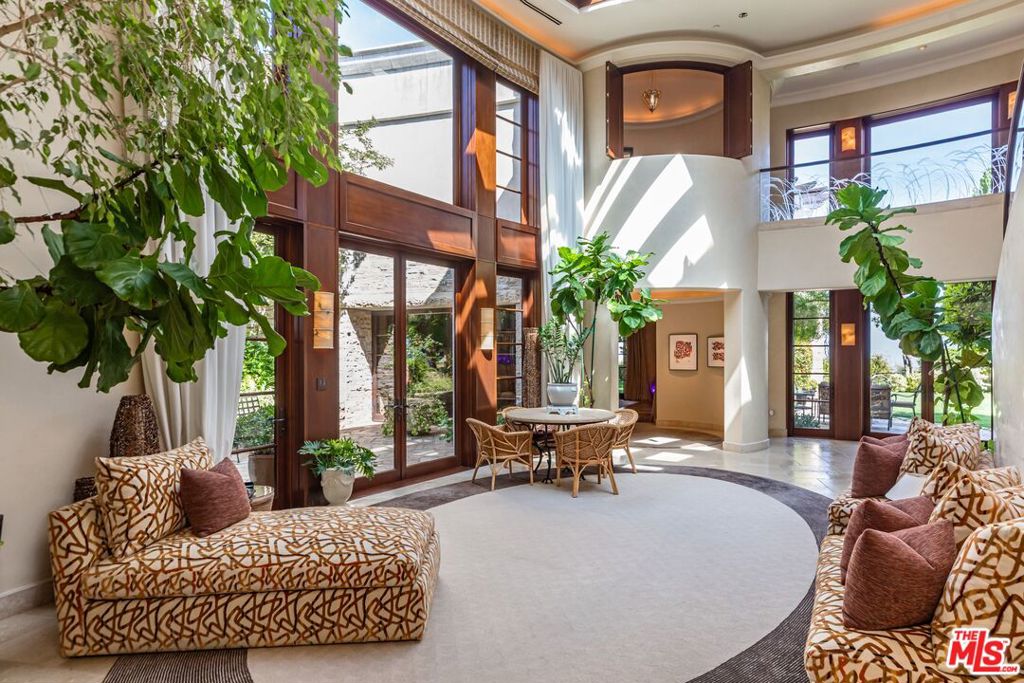 1101 Bel Air Place
