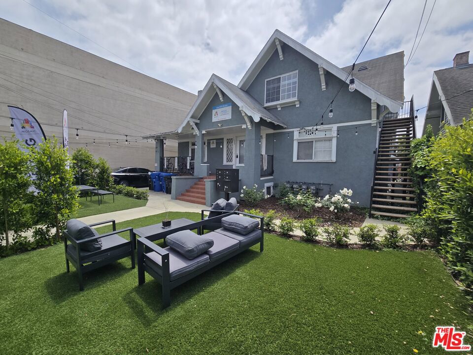 1420 W 28th Street