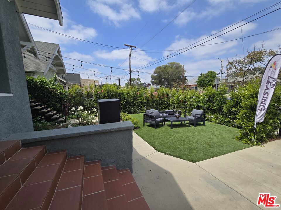 1420 W 28th Street