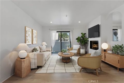 17735 Kinzie Street 304 Northridge CA 91325