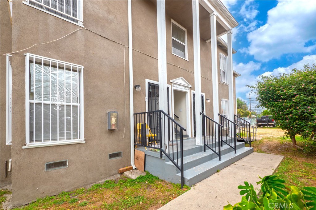 1931 W 35th Street