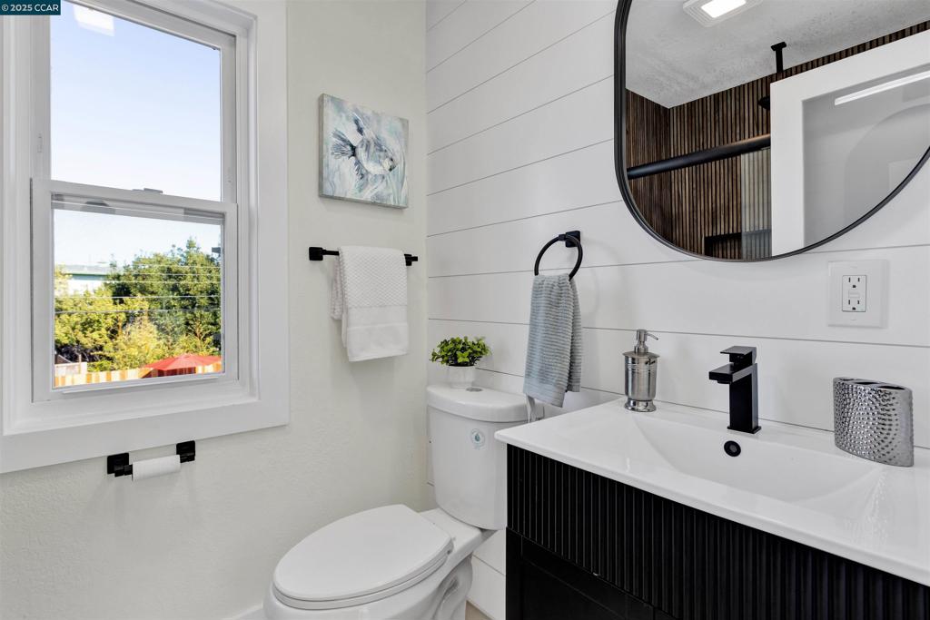 LAUREL PARK - Residential