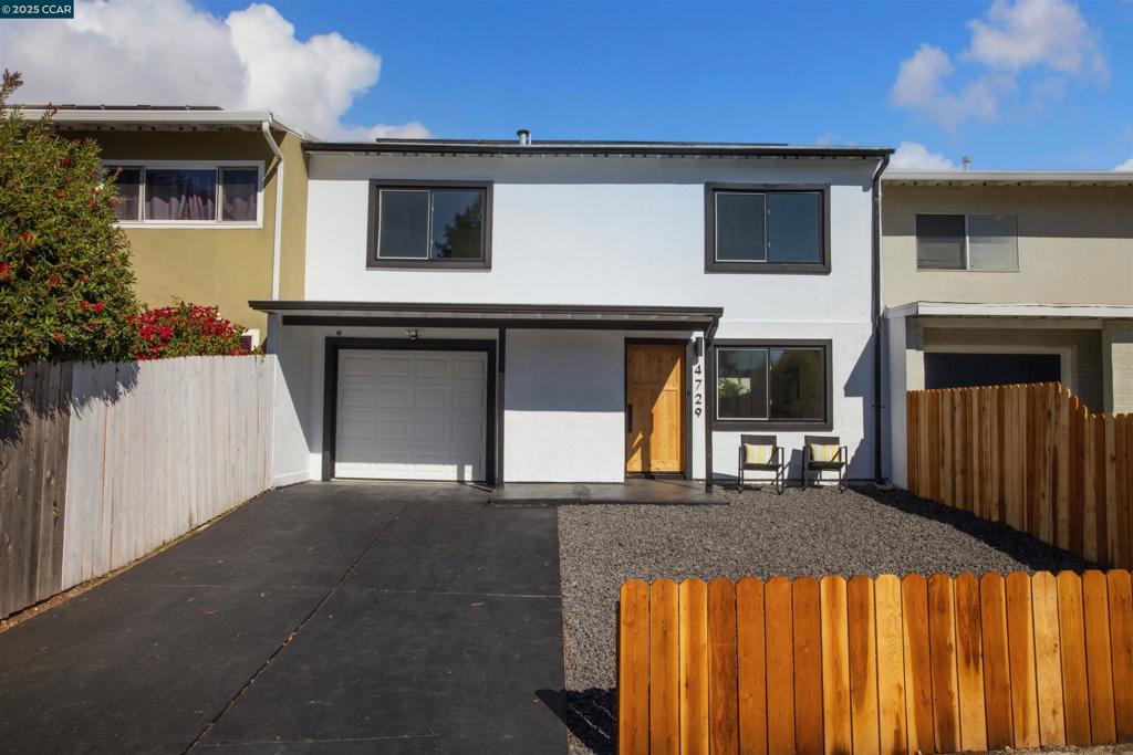 LAUREL PARK - Residential