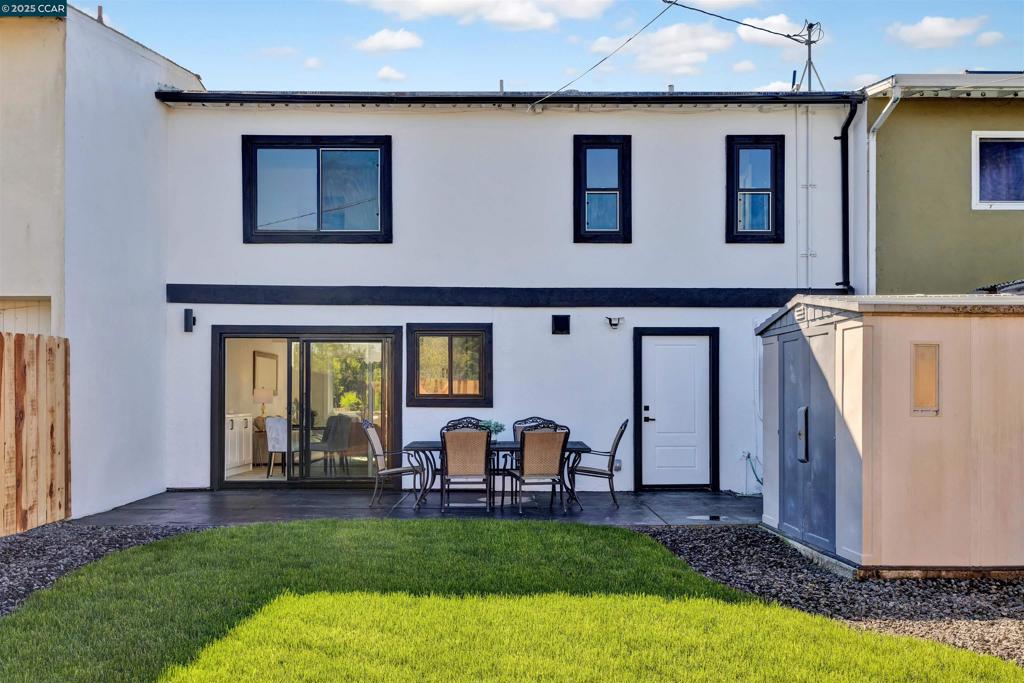 LAUREL PARK - Residential