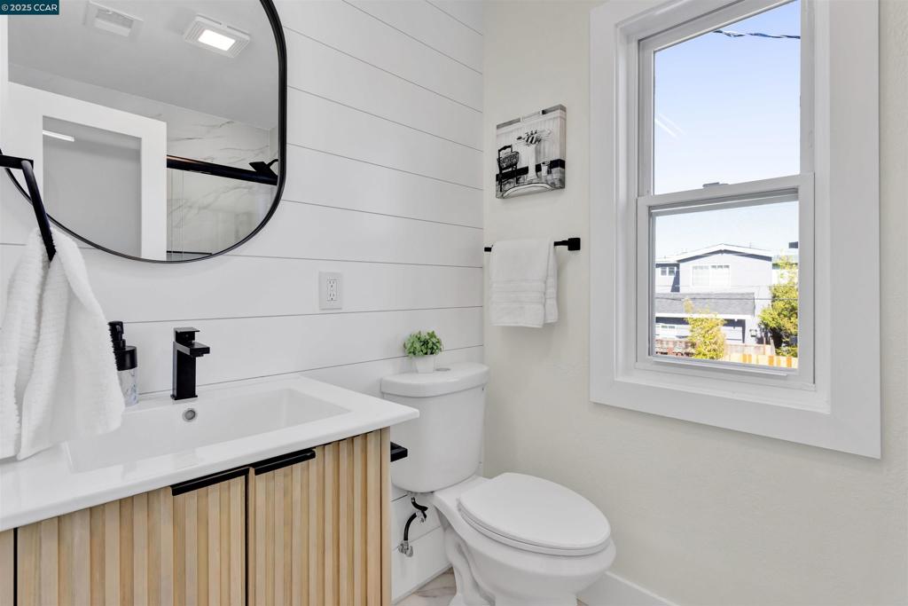 LAUREL PARK - Residential