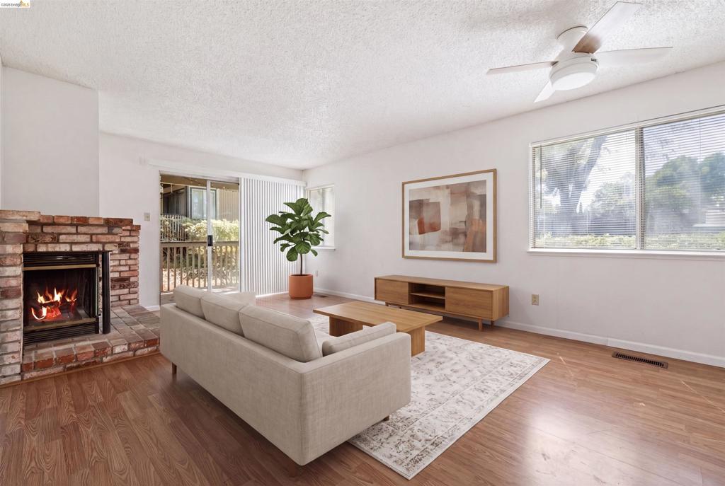 1151 Chadwick Cir
