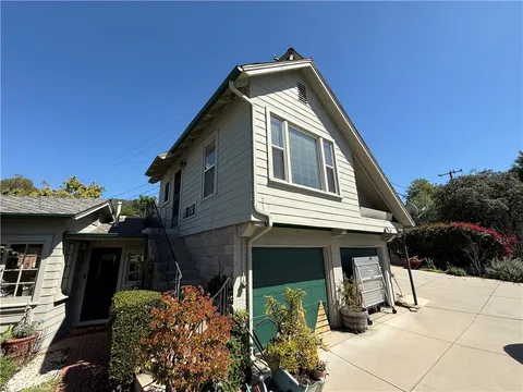 MLS: AR26056264