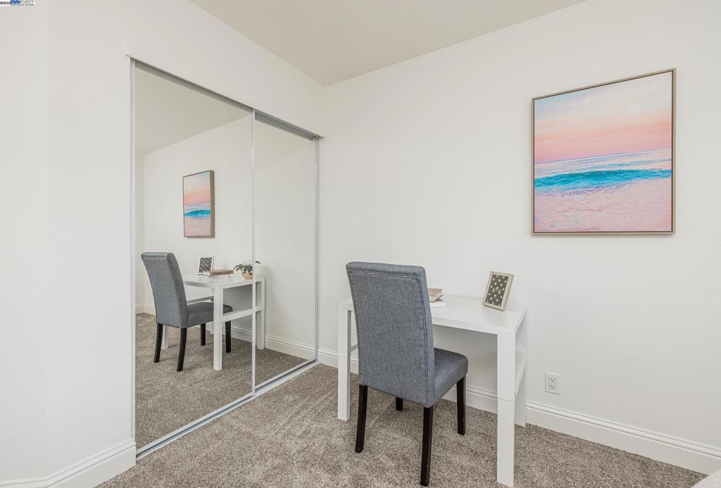 CENTRAL TRACY - Residential