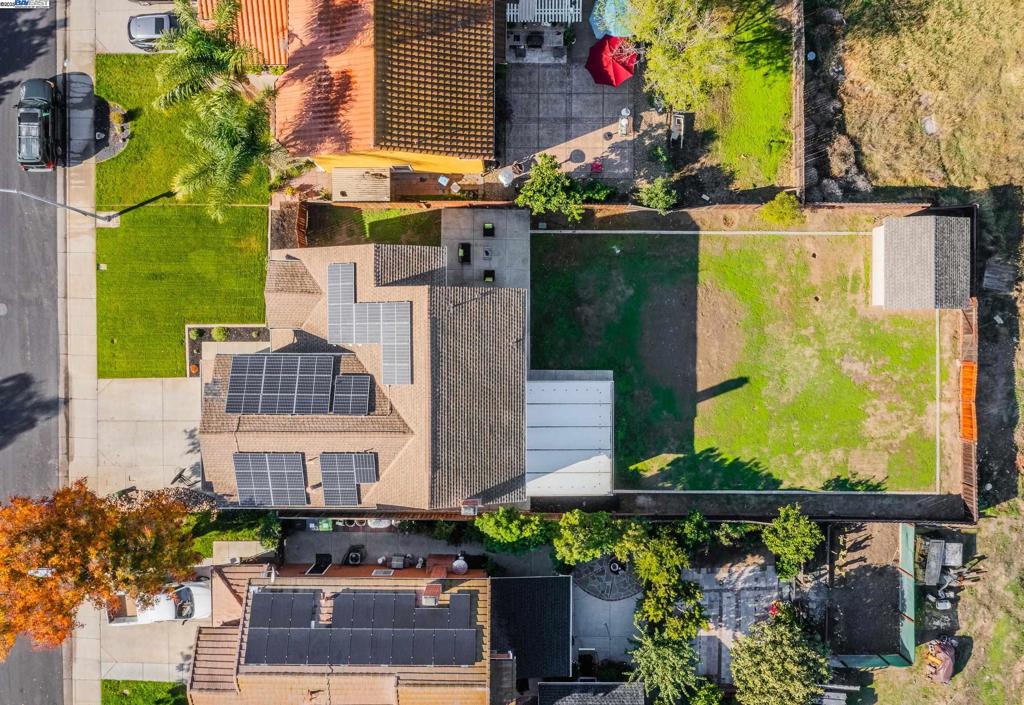 CENTRAL TRACY - Residential