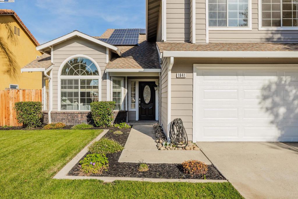 CENTRAL TRACY - Residential