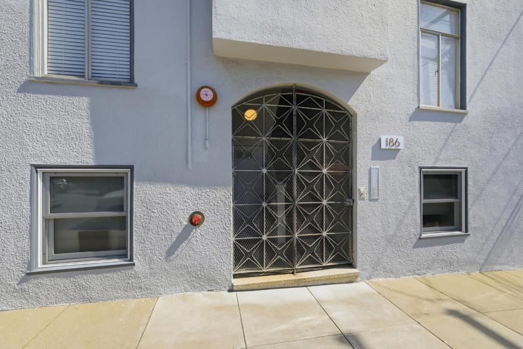 184 Valley Street