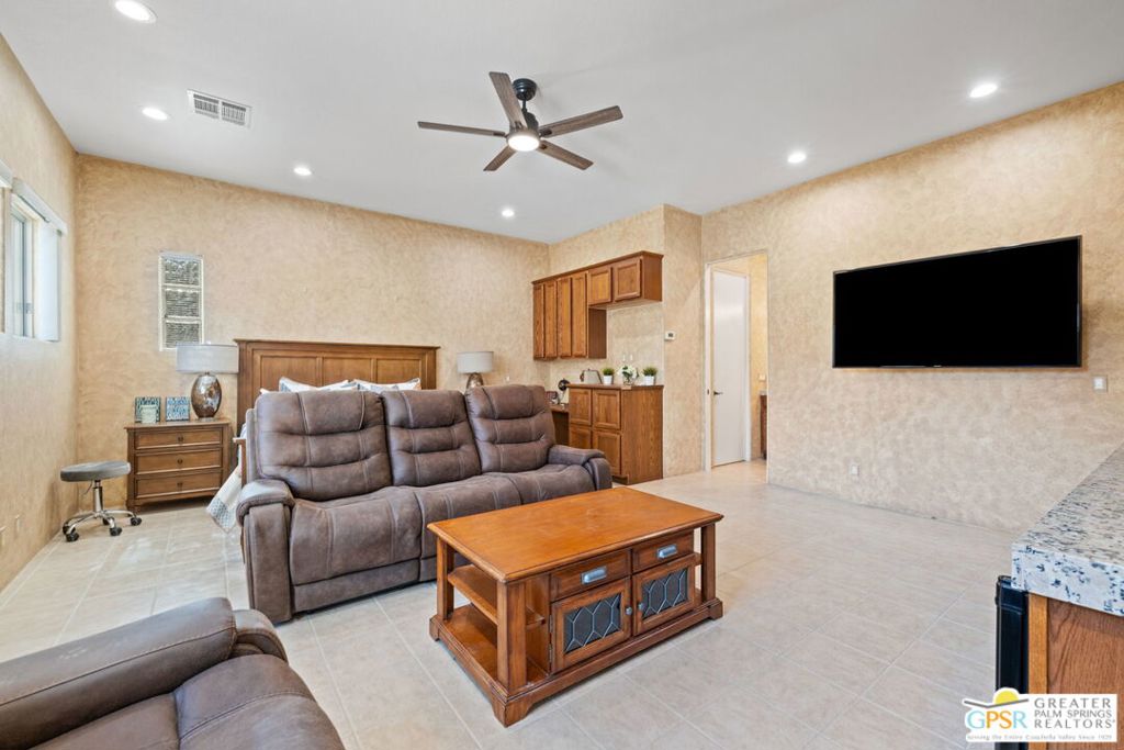 Mission Hills/Legacy - Residential