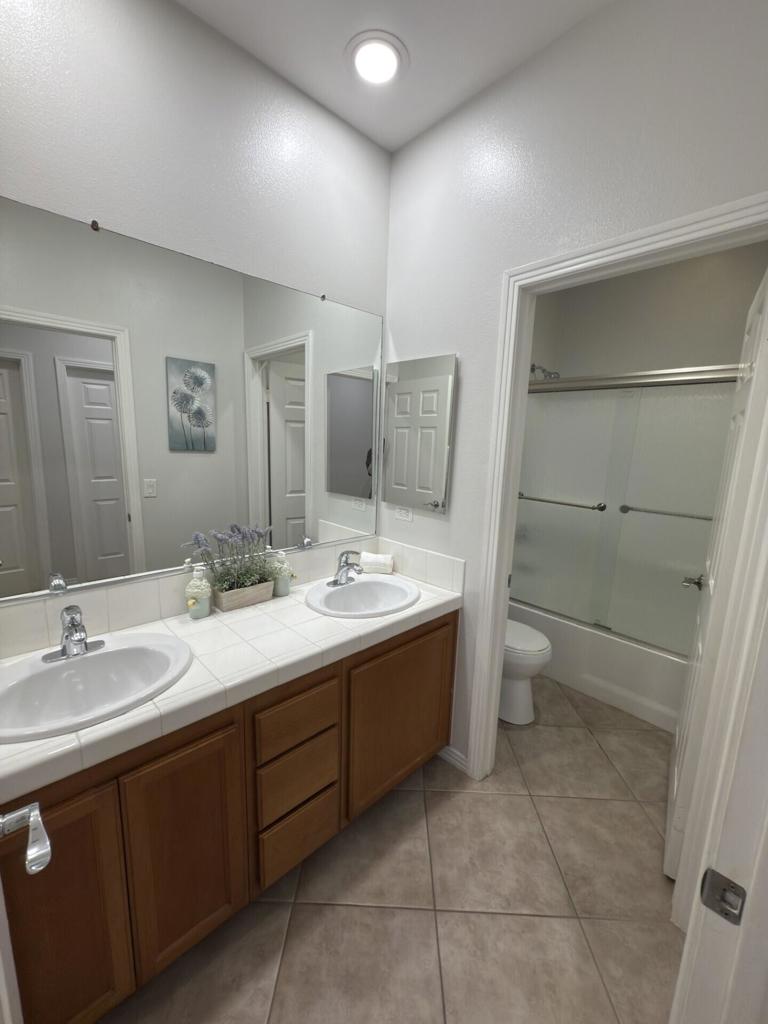 Navarra at Avalar - Residential Lease