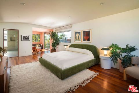 Photo of 2324 Boone Avenue, Venice, CA 90291 (MLS # 26829973)