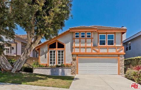 7557 W 82nd Street Playa Del Rey CA 90293