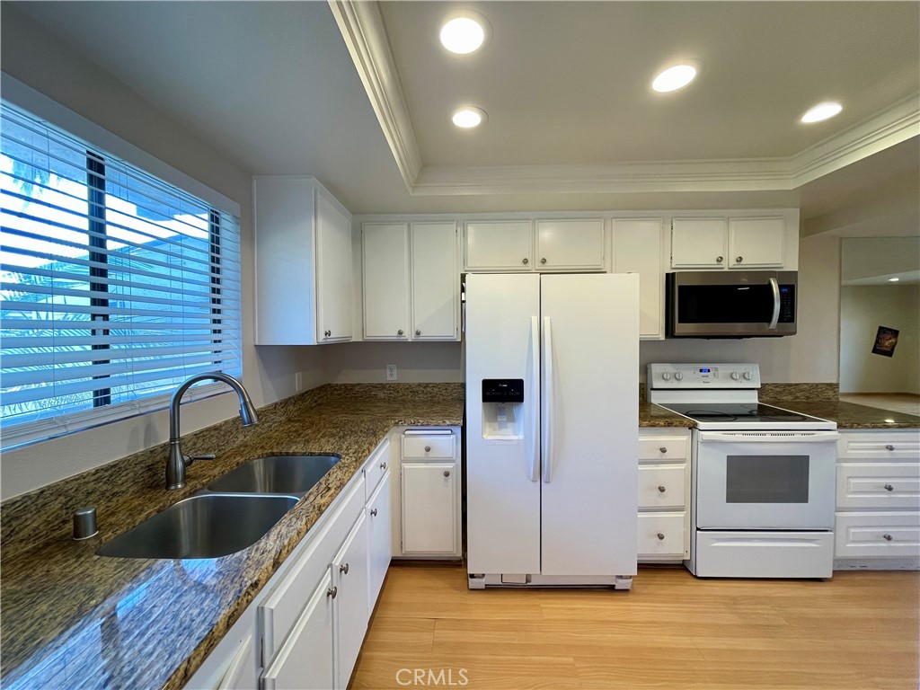 Catalina View - Residential