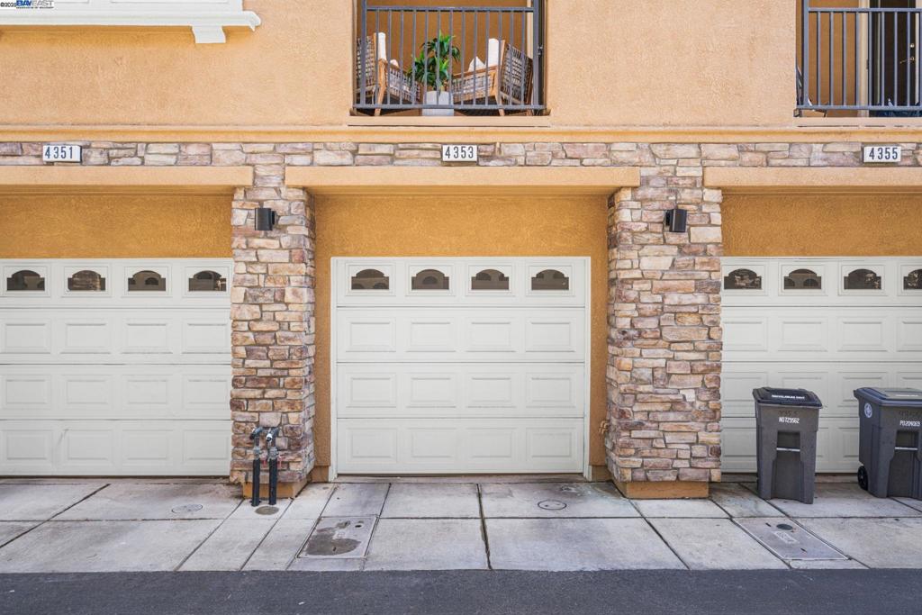 DUBLIN RANCH VLG - Residential