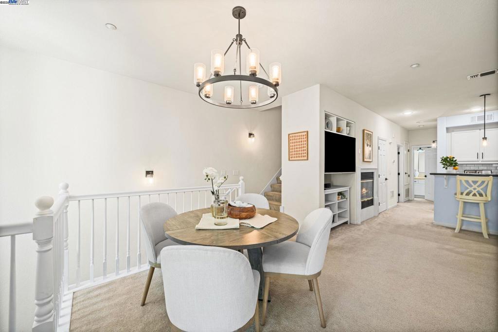 DUBLIN RANCH VLG - Residential