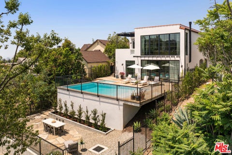 Photo of 2168 Princeton Avenue, Los Angeles, CA 90026 (MLS # 26992463)