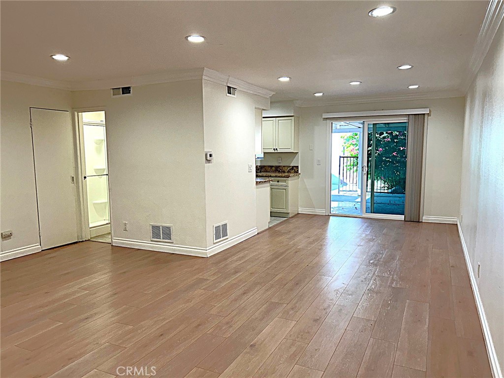 Gramercy Park Townhomes (GMPT) - Residential