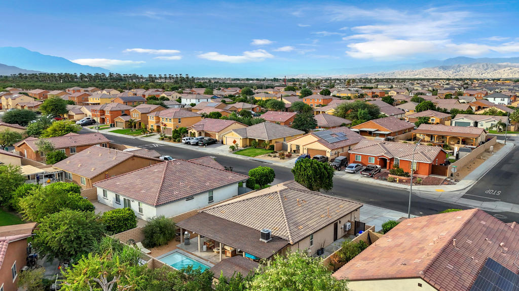 Aventine - Residential