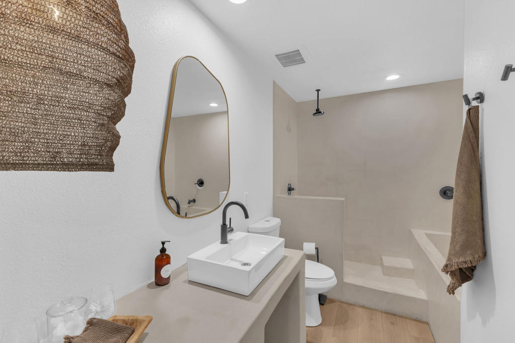 Aventine - Residential