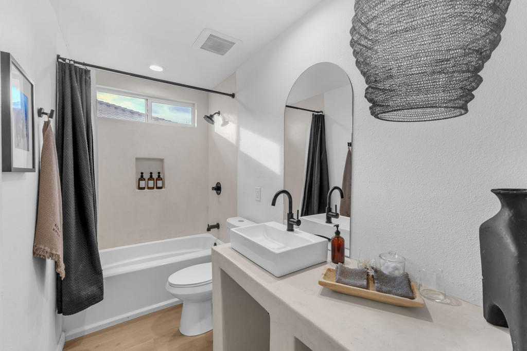 Aventine - Residential