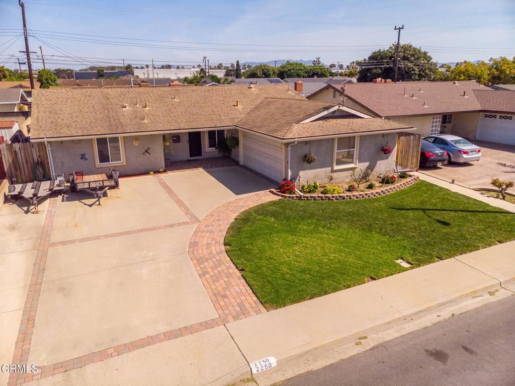Photo of 2250 Mono Street, Oxnard, CA 93036 (MLS # V1-35308)