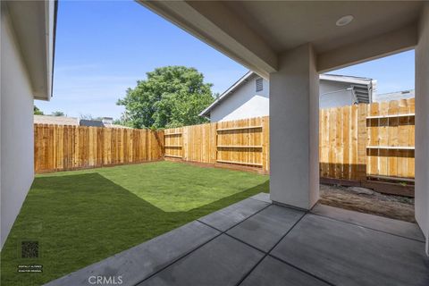 Tiny photo for 4906 Redbank Road, Bakersfield, CA 93307 (MLS # PI26122379)