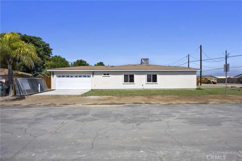 Tiny photo for 4906 Redbank Road, Bakersfield, CA 93307 (MLS # PI26122379)