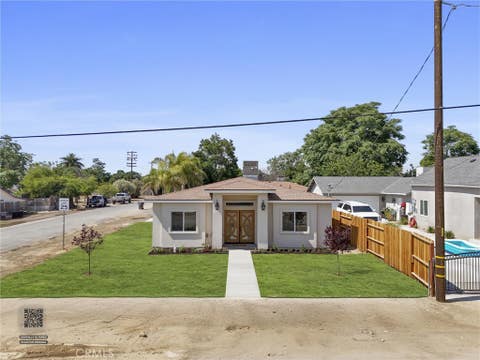 Tiny photo for 4906 Redbank Road, Bakersfield, CA 93307 (MLS # PI26122379)