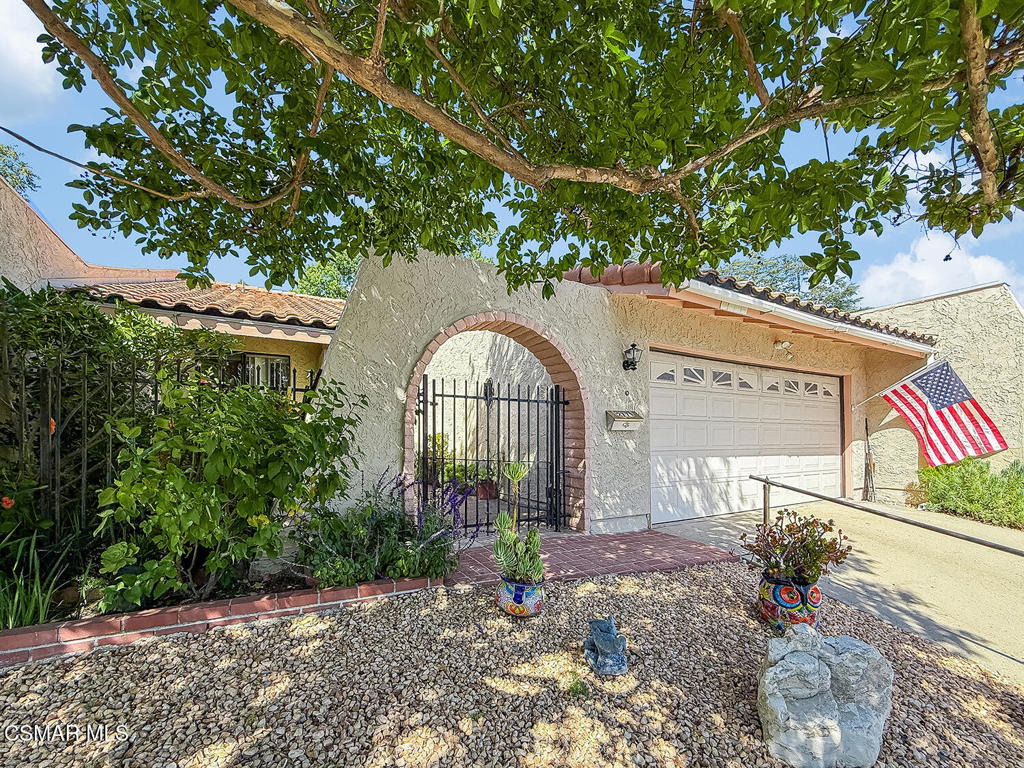 2771 Lakeridge Lane
