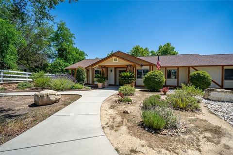 Tiny photo for 2385 Larkfield Place Pl, Paso Robles, CA 93446 (MLS # NS26111429)