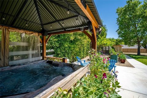 Tiny photo for 2385 Larkfield Place Pl, Paso Robles, CA 93446 (MLS # NS26111429)
