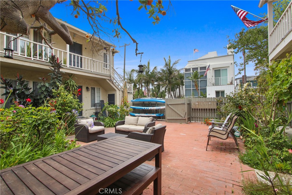 Peninsula (PI) - Residential Income