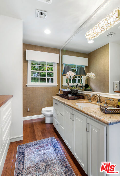 Huntington Palisades - Residential