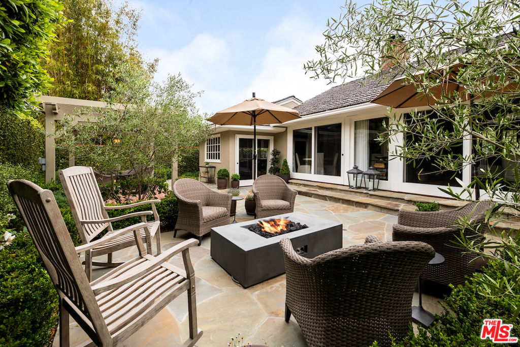 Huntington Palisades - Residential