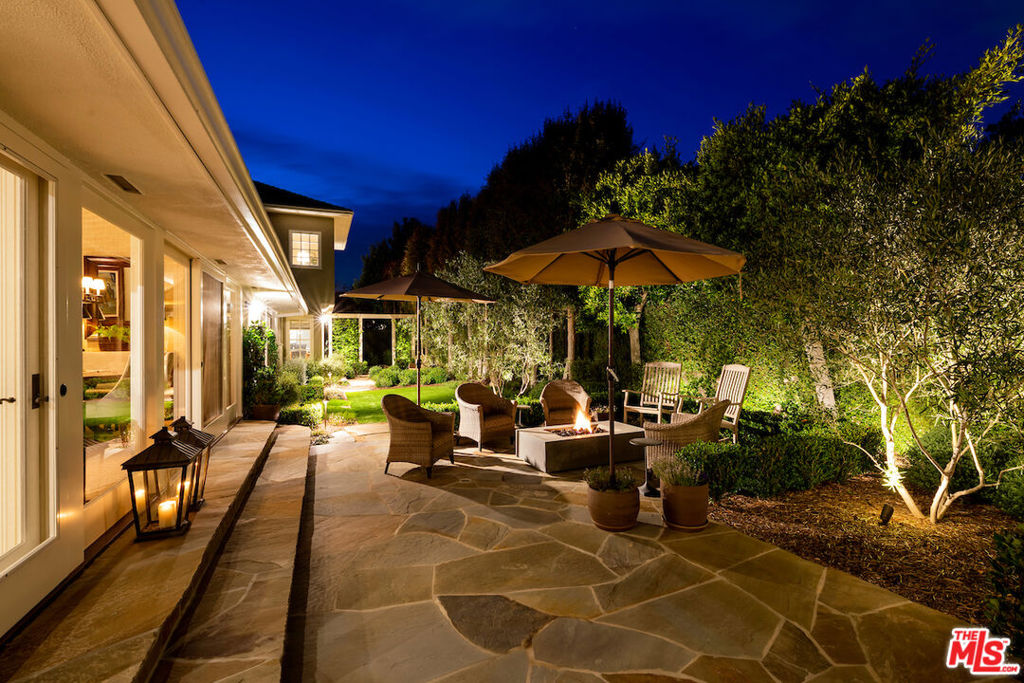 Huntington Palisades - Residential