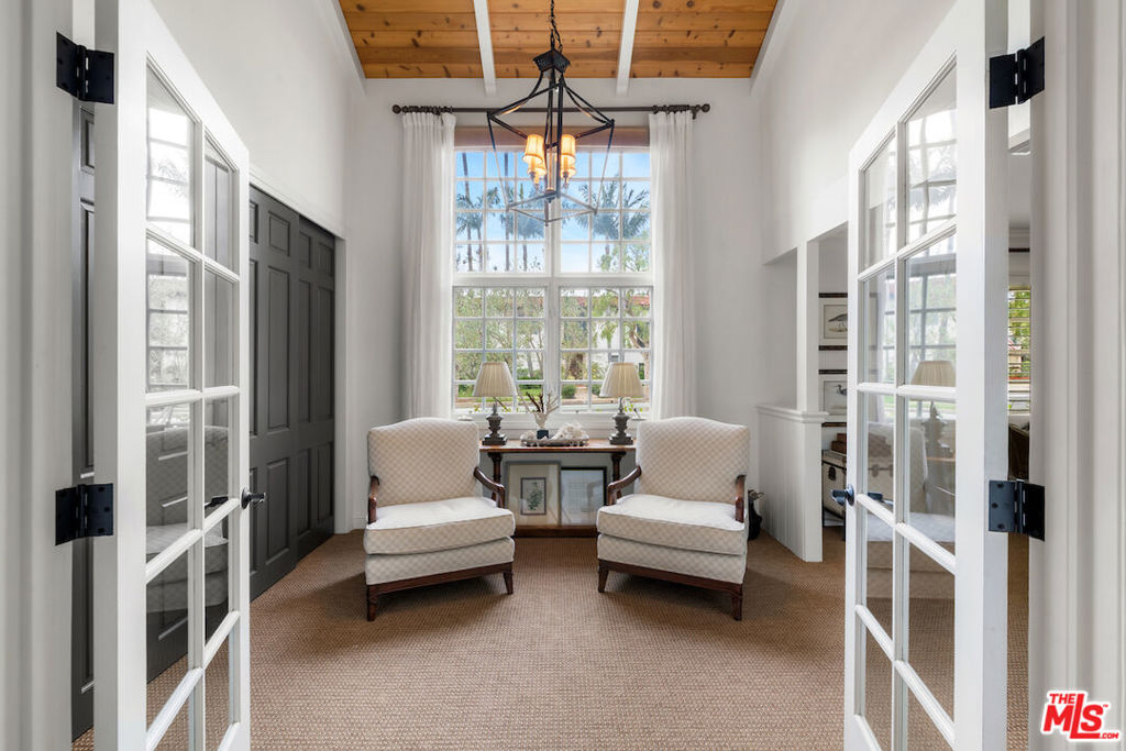 Huntington Palisades - Residential