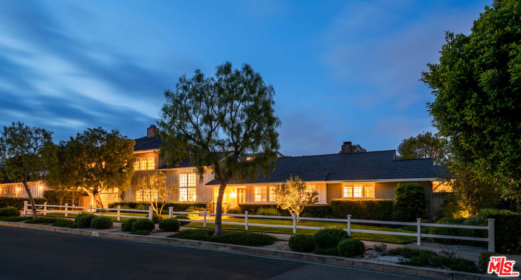 Huntington Palisades - Residential