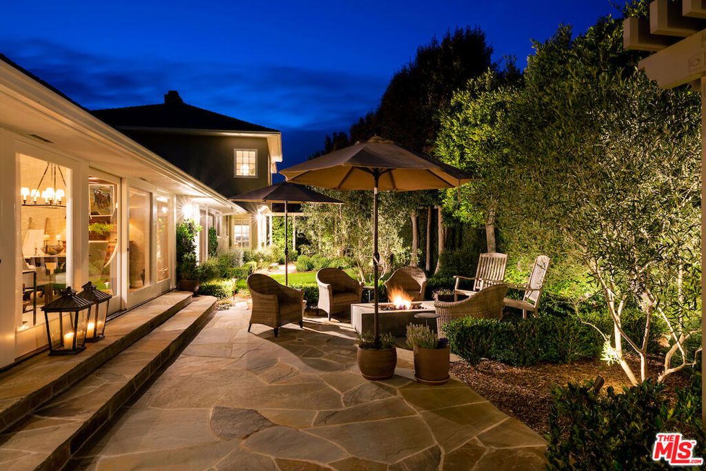 Huntington Palisades - Residential