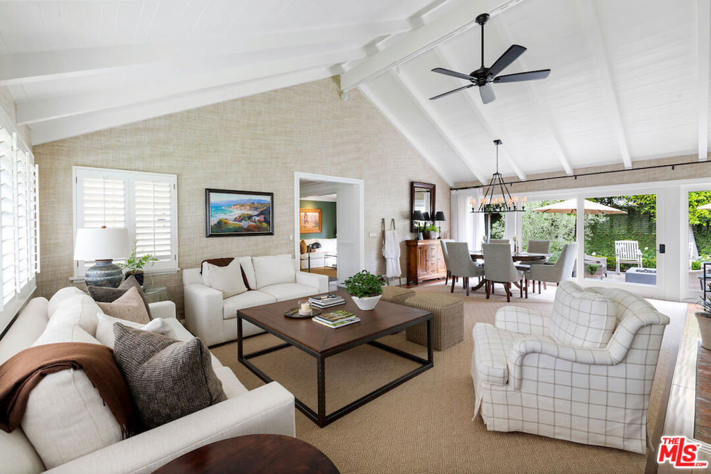 Huntington Palisades - Residential