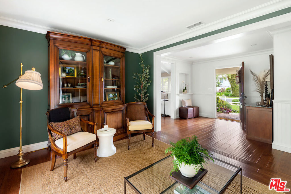 Huntington Palisades - Residential