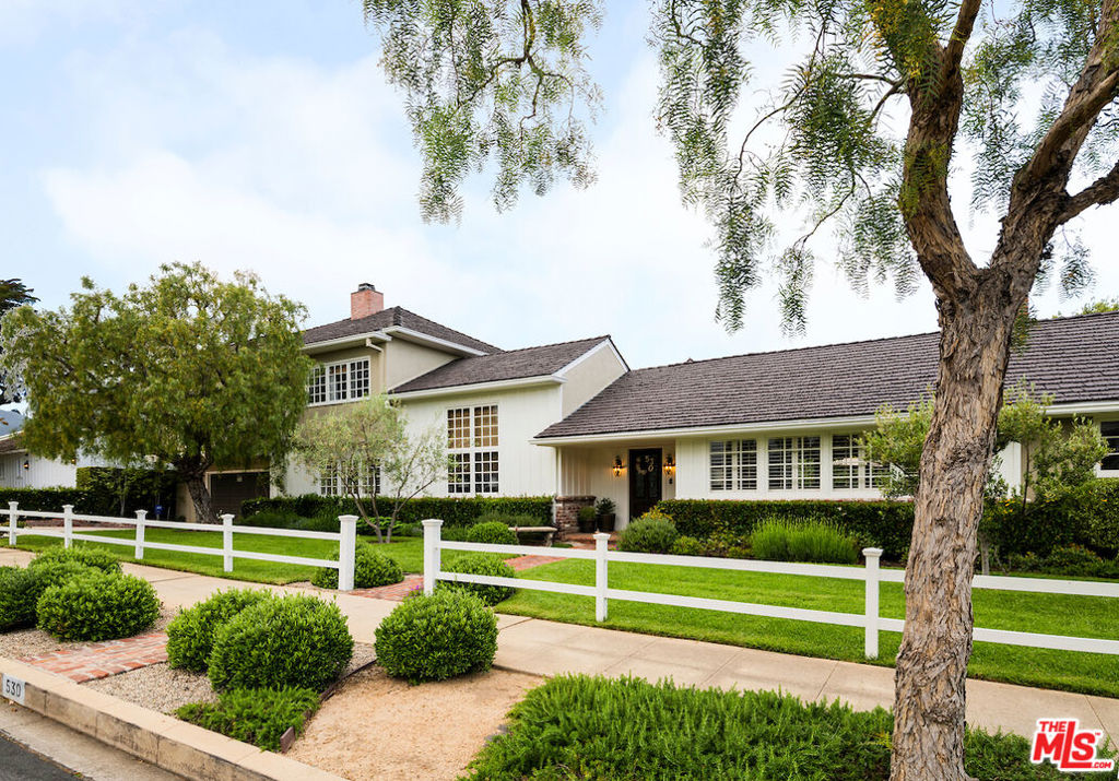 Huntington Palisades - Residential