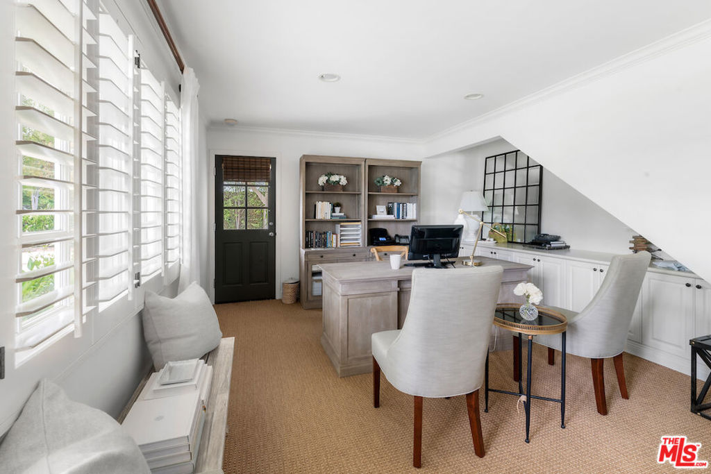 Huntington Palisades - Residential