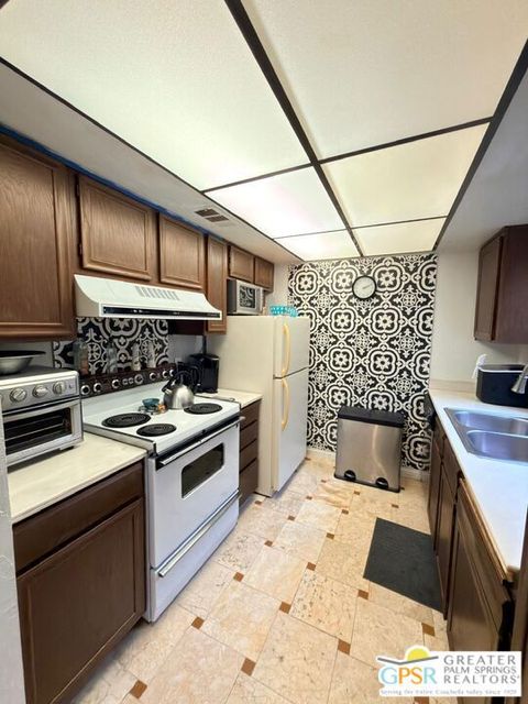 Tiny photo for 1050 E Ramon Road #120, Palm Springs, CA 92264 (MLS # 26777787PS)