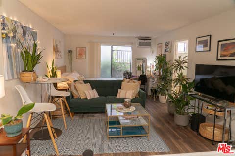 Photo of 5418 Hermitage Avenue #103, Los Angeles, CA 91607 (MLS # 26856883)