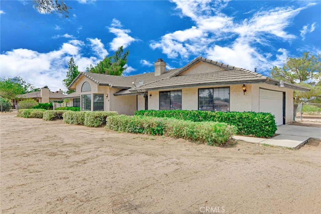 15018 Live Oak Street