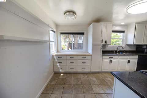 Tiny photo for 3419 65Th Ave AVE, Oakland, CA 94605 (MLS # 41137309)